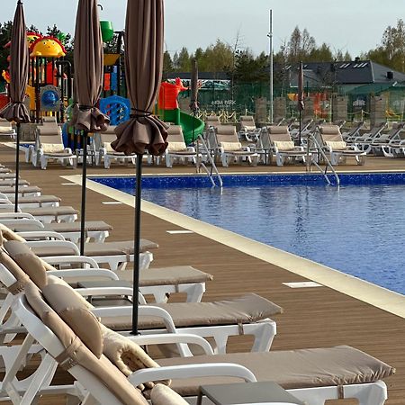 Leba Park Resort - Domki Екстер'єр фото