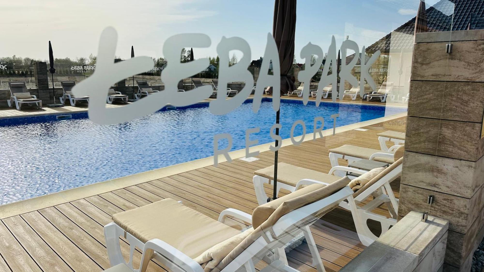 Leba Park Resort - Domki Екстер'єр фото